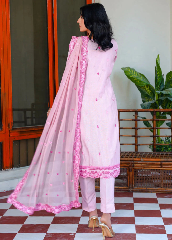 Threads And Weaves Embroidered Karandi Suit Unstitched 3 Piece KR24104 - Festive Collection