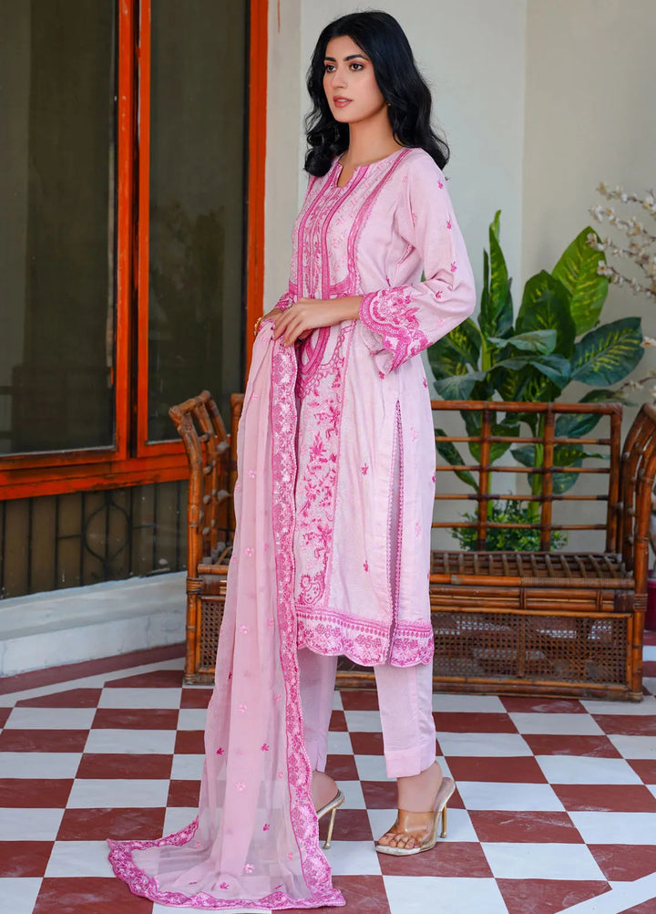 Threads And Weaves Embroidered Karandi Suit Unstitched 3 Piece KR24104 - Festive Collection