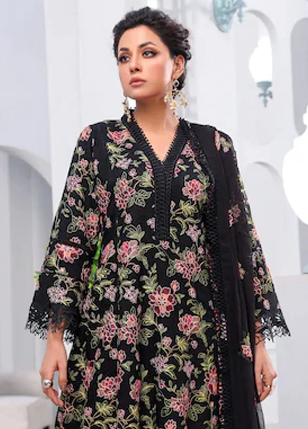 Threads And Weaves Embroidered Karandi Suit Unstitched 3 Piece KR24109 - Festive Collection