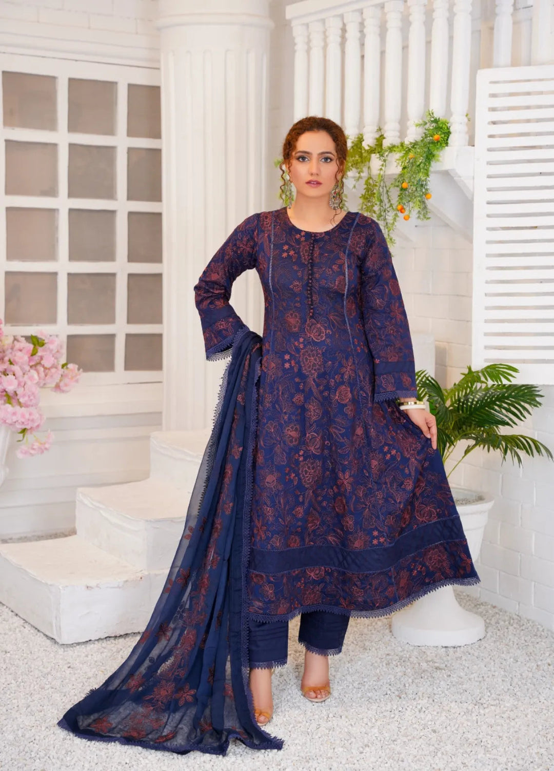 Threads And Weaves Embroidered Lawn Suit Unstitched 3 Piece L23103 - Summer Collection