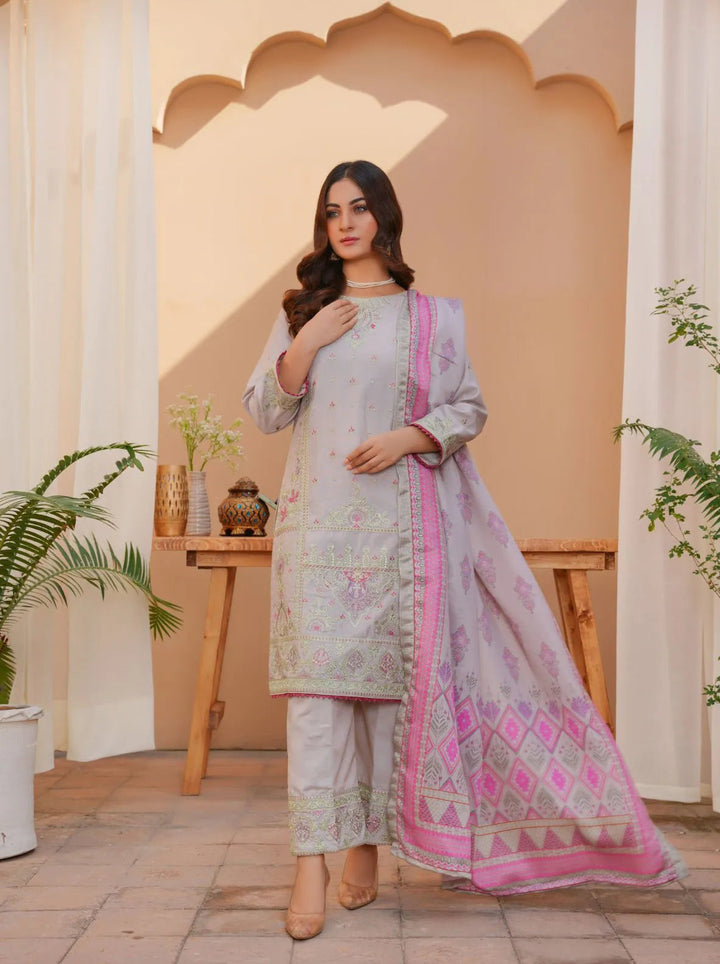 Threads And Weaves Pret Embroidered Karandi 3 Piece Suit D-02