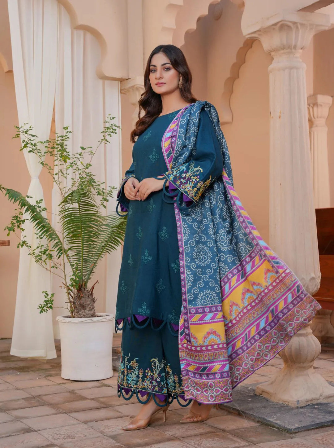 Threads And Weaves Pret Embroidered Karandi 3 Piece Suit D-05