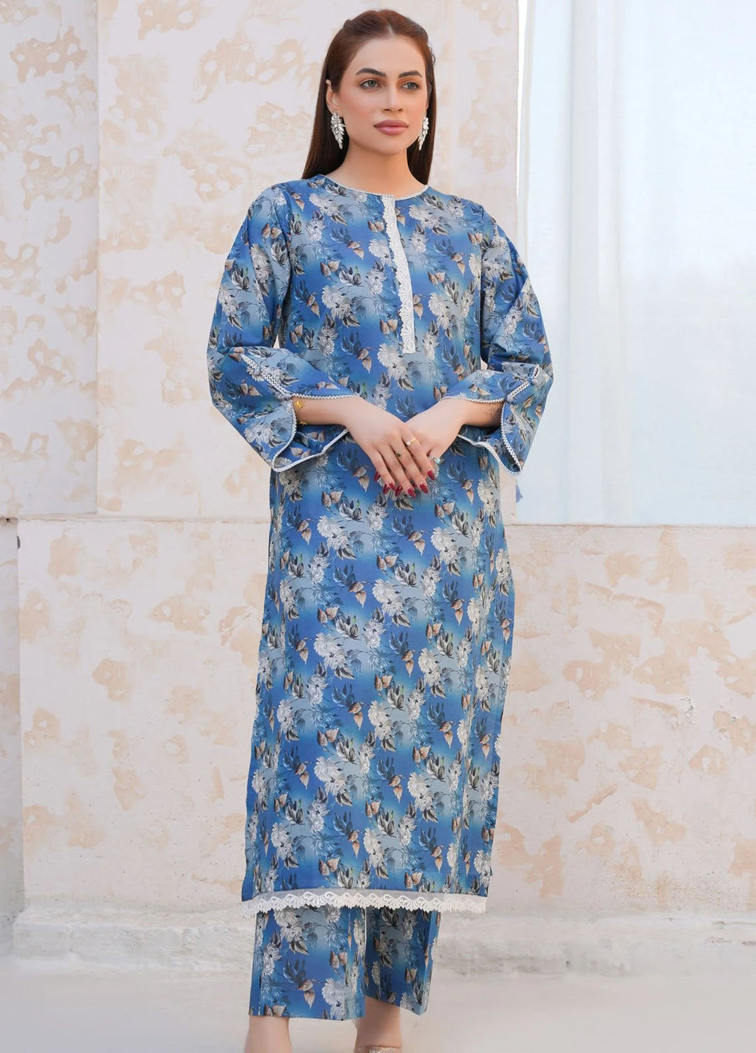 Threads And Weaves Pret Printed Lawn 2 Piece Suit Serene Blue Floral