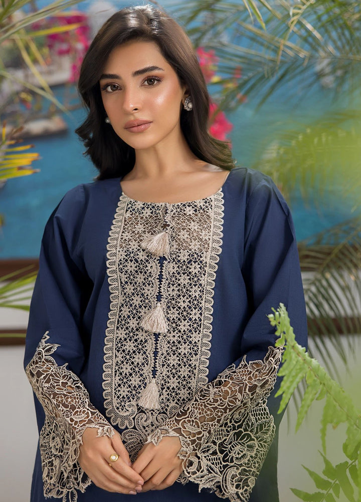 Threads & Motifs Pret Embroidered Cotton Lawn 3 Piece Suits 9396