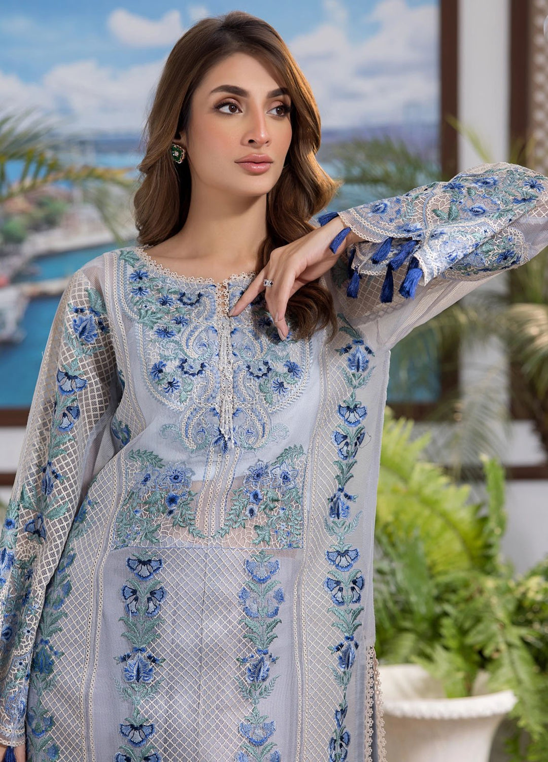 Threads & Motifs Pret Embroidered Khaddi Net 3 Piece Suits 9358