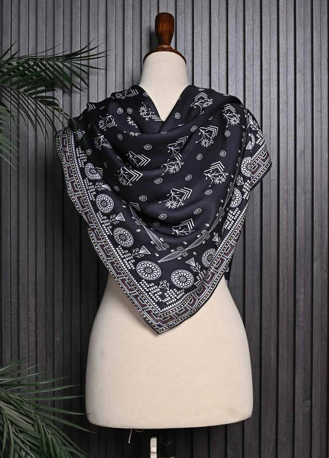 TNG Printed Rounaq Scarf