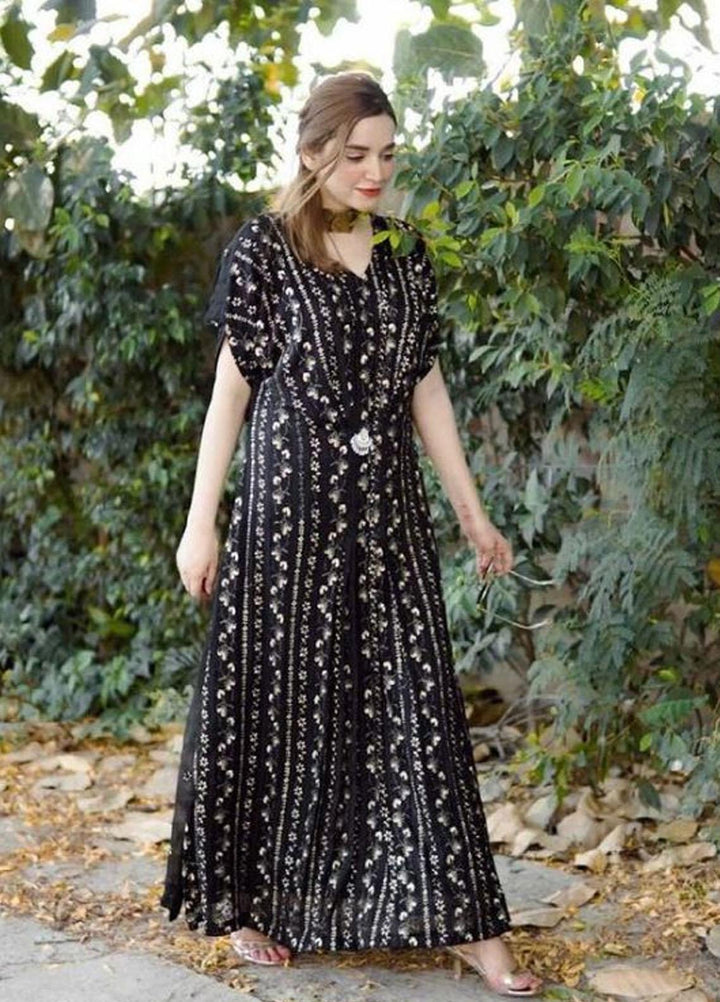 Top Notch Luxury Pret   Kaftan Iris Black