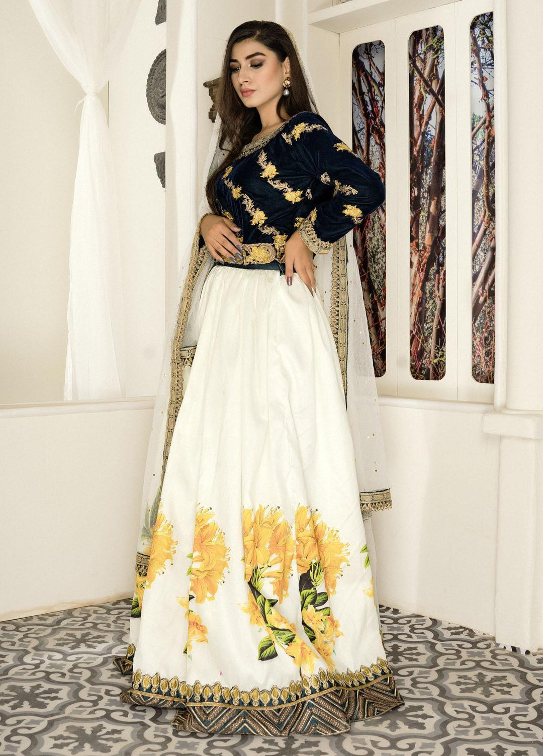 Top Notch Pret Luxury Velvet 3 Piece TNH21L Solaris