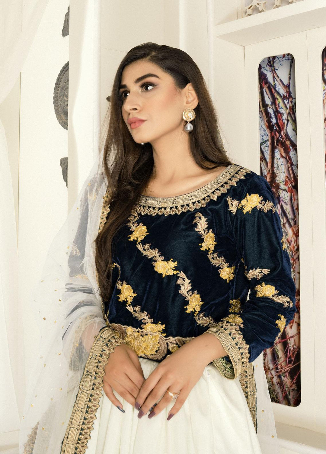 Top Notch Pret Luxury Velvet 3 Piece TNH21L Solaris