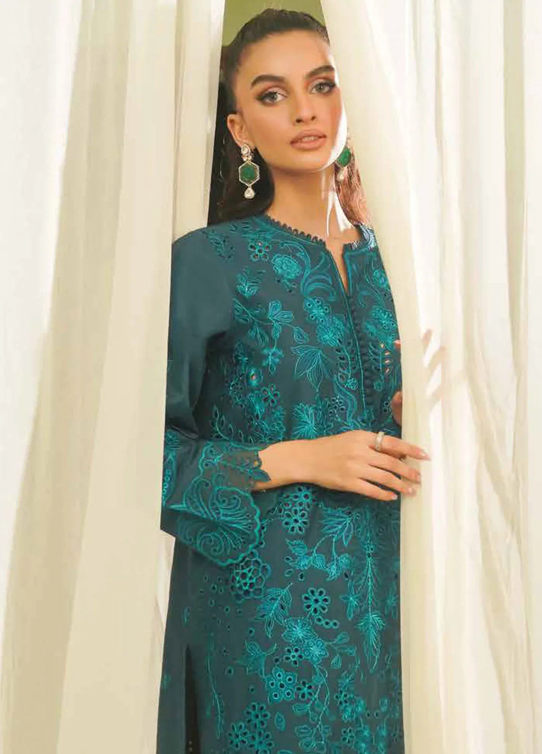 Tresor by Zarqash Embroidered Lawn Suit Unstitched 3 Piece ZRQ24T ZQT-0011 Dina - Luxury Collection