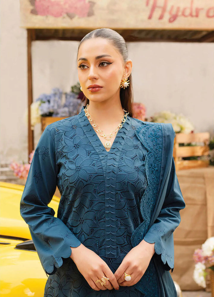 Twilight by Mahnur Embroidered Lawn Suits Unstitched 3 Piece MN25T D-02A Ciara - Summer Collection