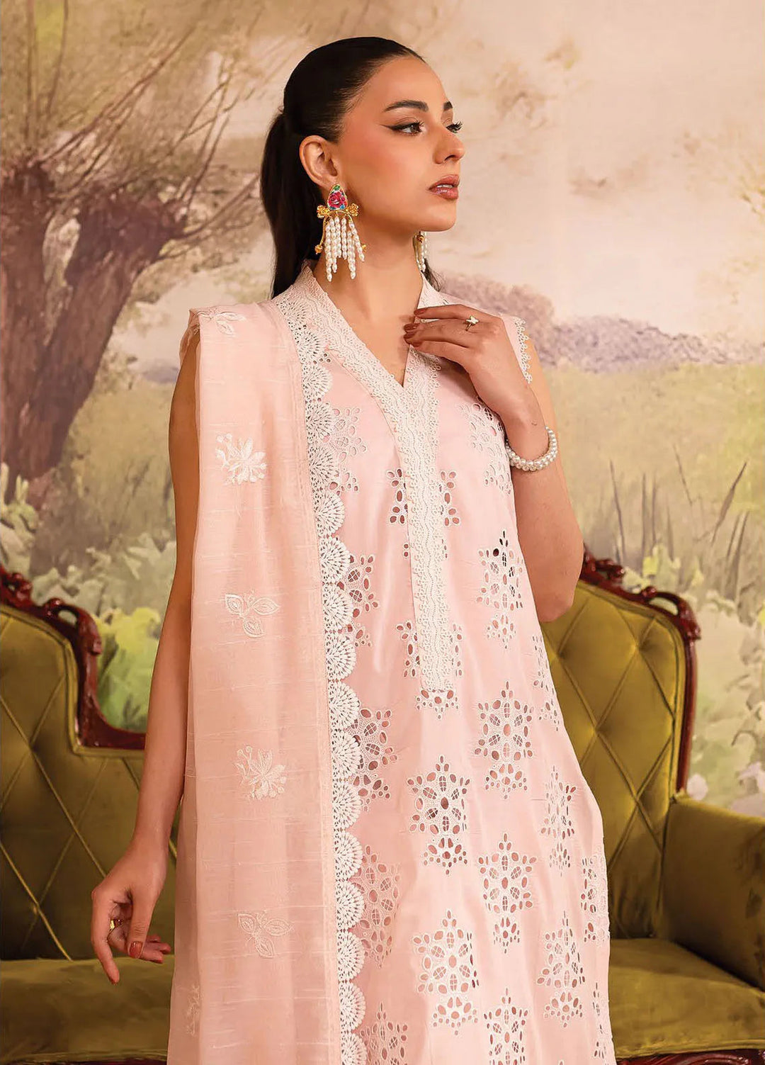 Twilight by Mahnur Embroidered Lawn Suits Unstitched 3 Piece MN25T D-06B Aysel - Summer Collection