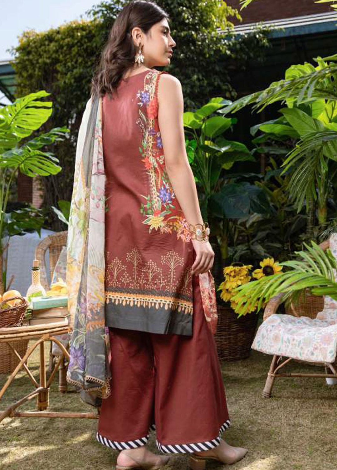 Umang By Motifz Embroidered Lawn Suits Unstitched 3 Piece MT22U 3227 Bella - Summer Collection