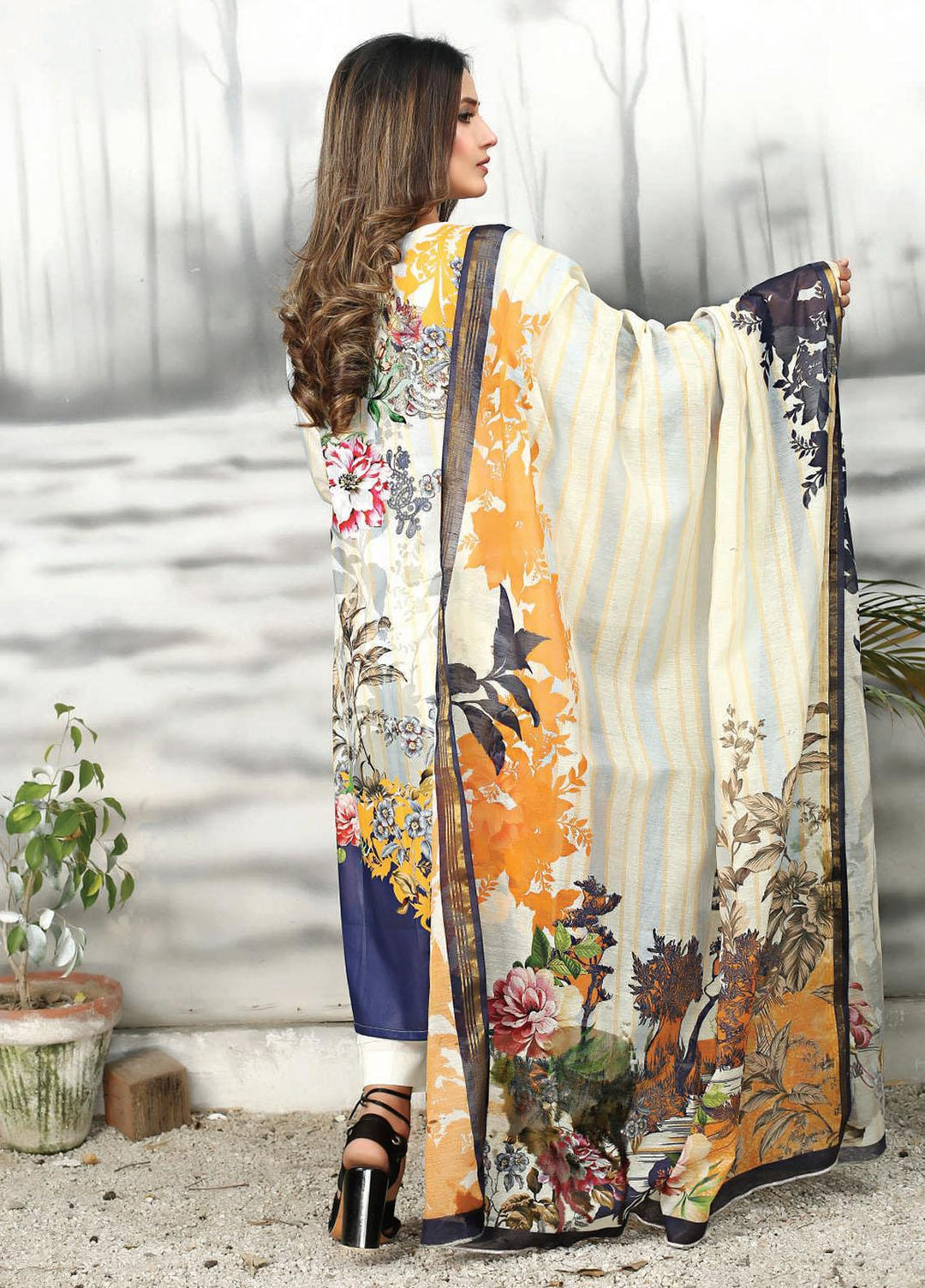 Universal By Sitara Printed Lawn Suits Unstitched 3 Piece SIT22-U4 D-72 - Summer Collection