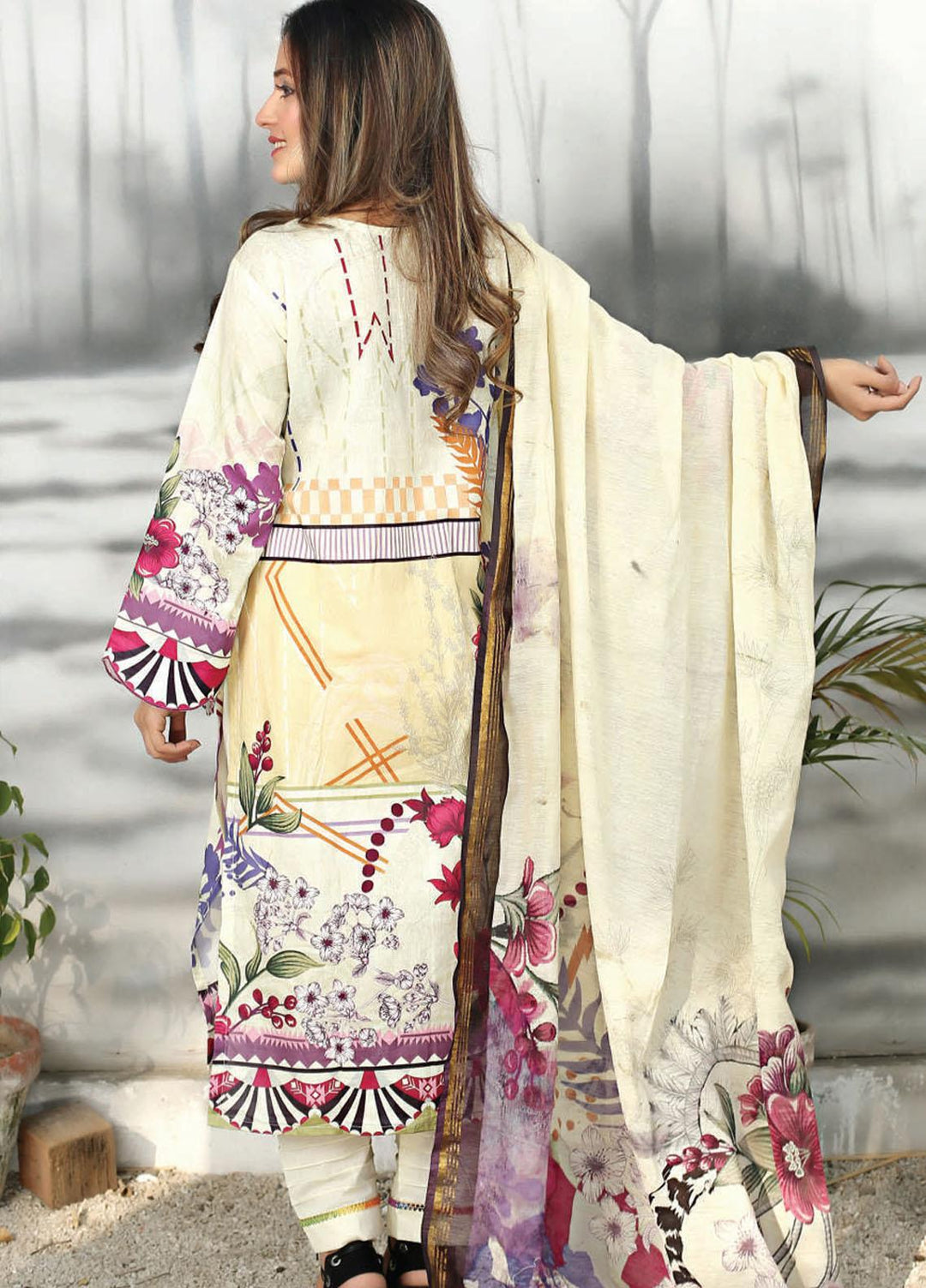 Universal By Sitara Printed Lawn Suits Unstitched 3 Piece SIT22-U4 D-77 - Summer Collection