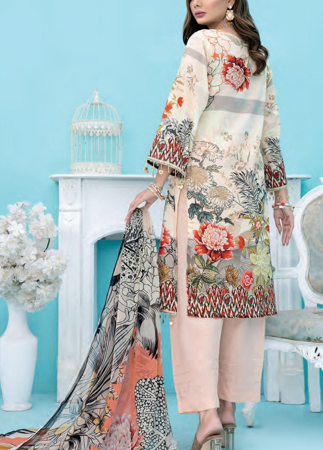 Universal By Sitara Printed Lawn Suits Unstitched 3 Piece SIT22U D-61 - Summer Collection