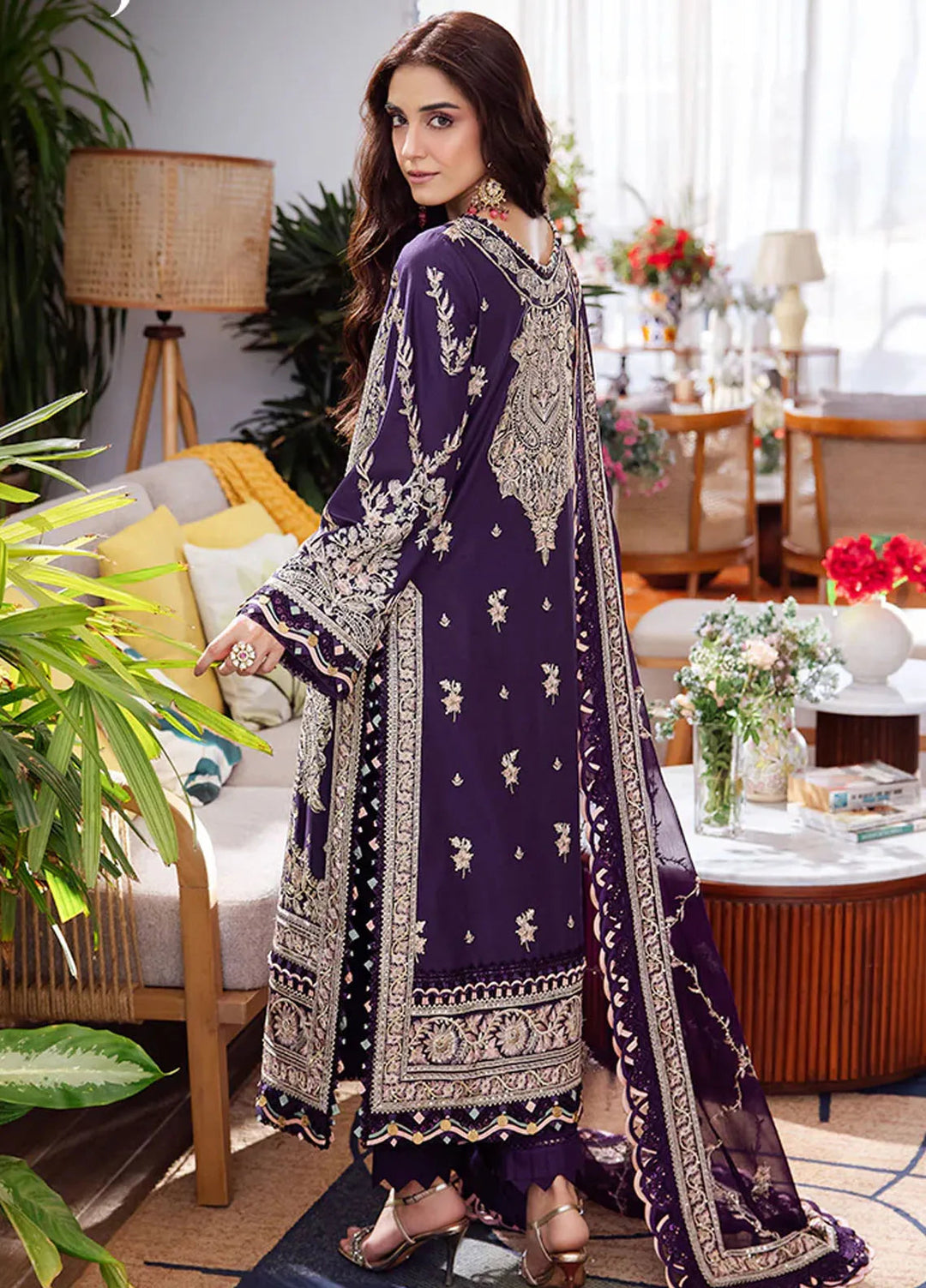 Uraan By Asim Jofa Embroidered Lawn Suit Unstitched 3 Piece AJ24U AJUR-05 - Summer Collection