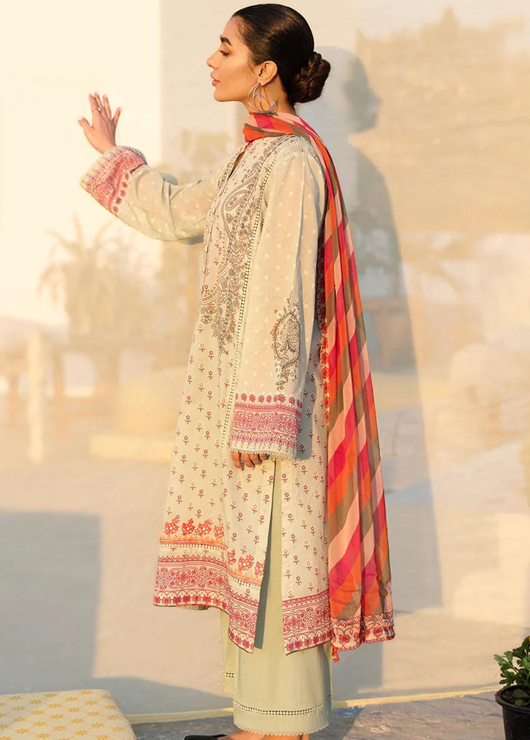 Uraan By Cross Stitch Embroidered Lawn Suits Unstitched 3 Piece CS23U Cashmere Ornate - Premium Collection