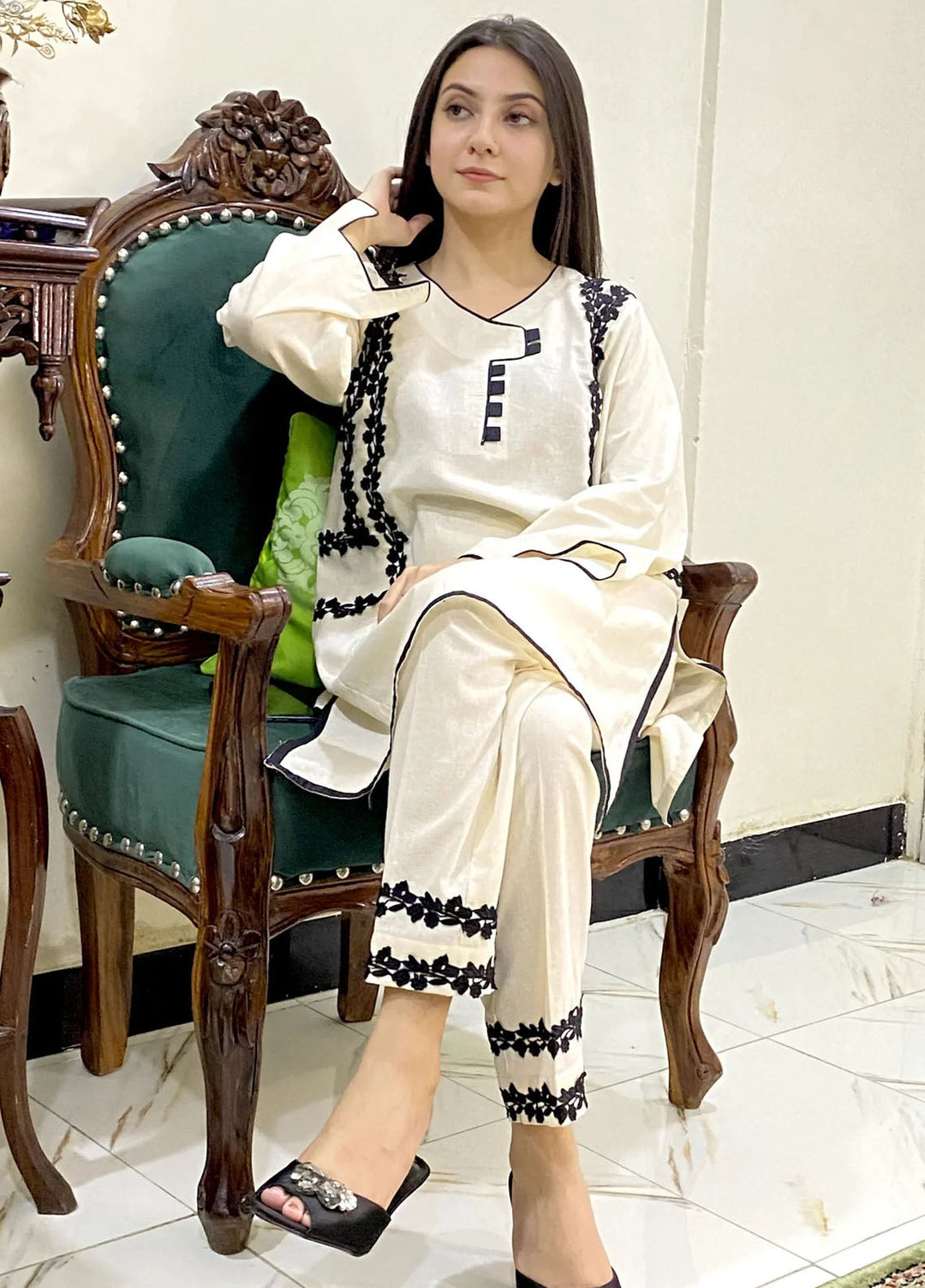 Urban Cut Pret Embroidered Cotton 2 Piece Suit UC2PE00141