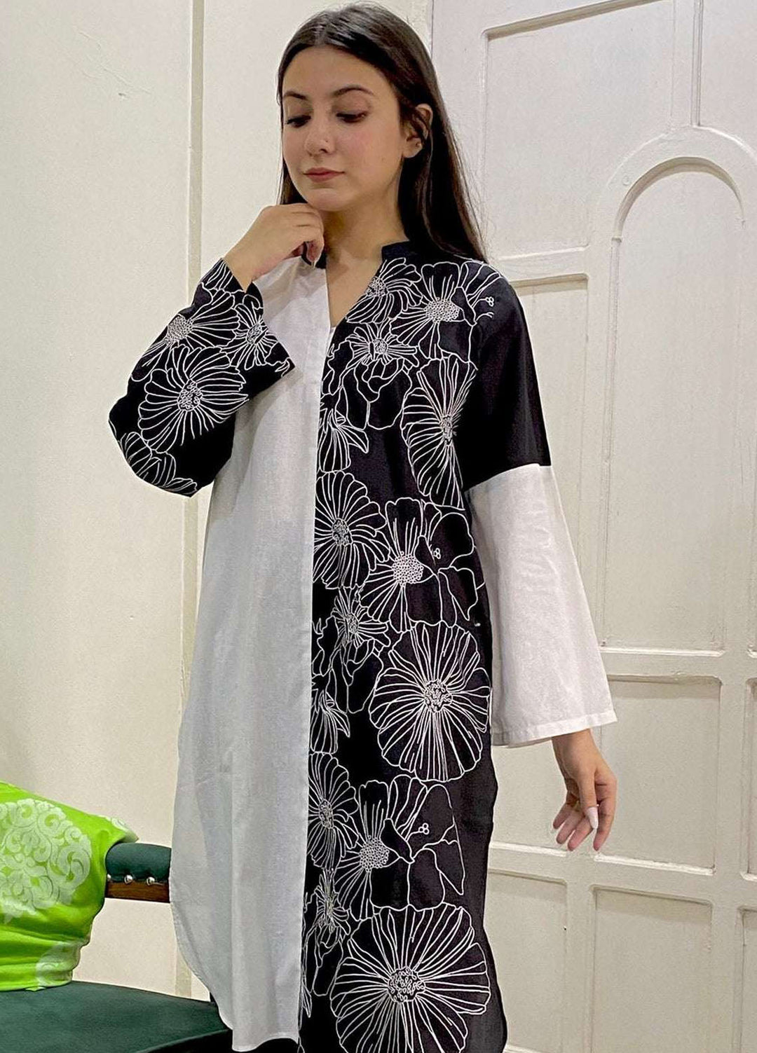 Urban Cut Pret Embroidered Cotton 2 Piece Suit UC2PE00281