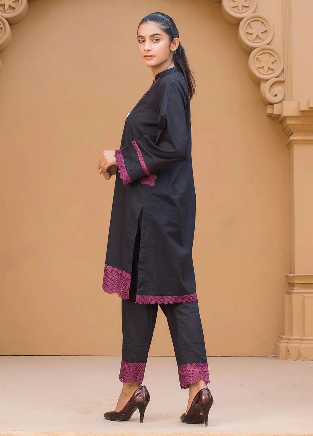 Urban Cut Pret Embroidered Cotton 2 Piece Suit UC2PE0085