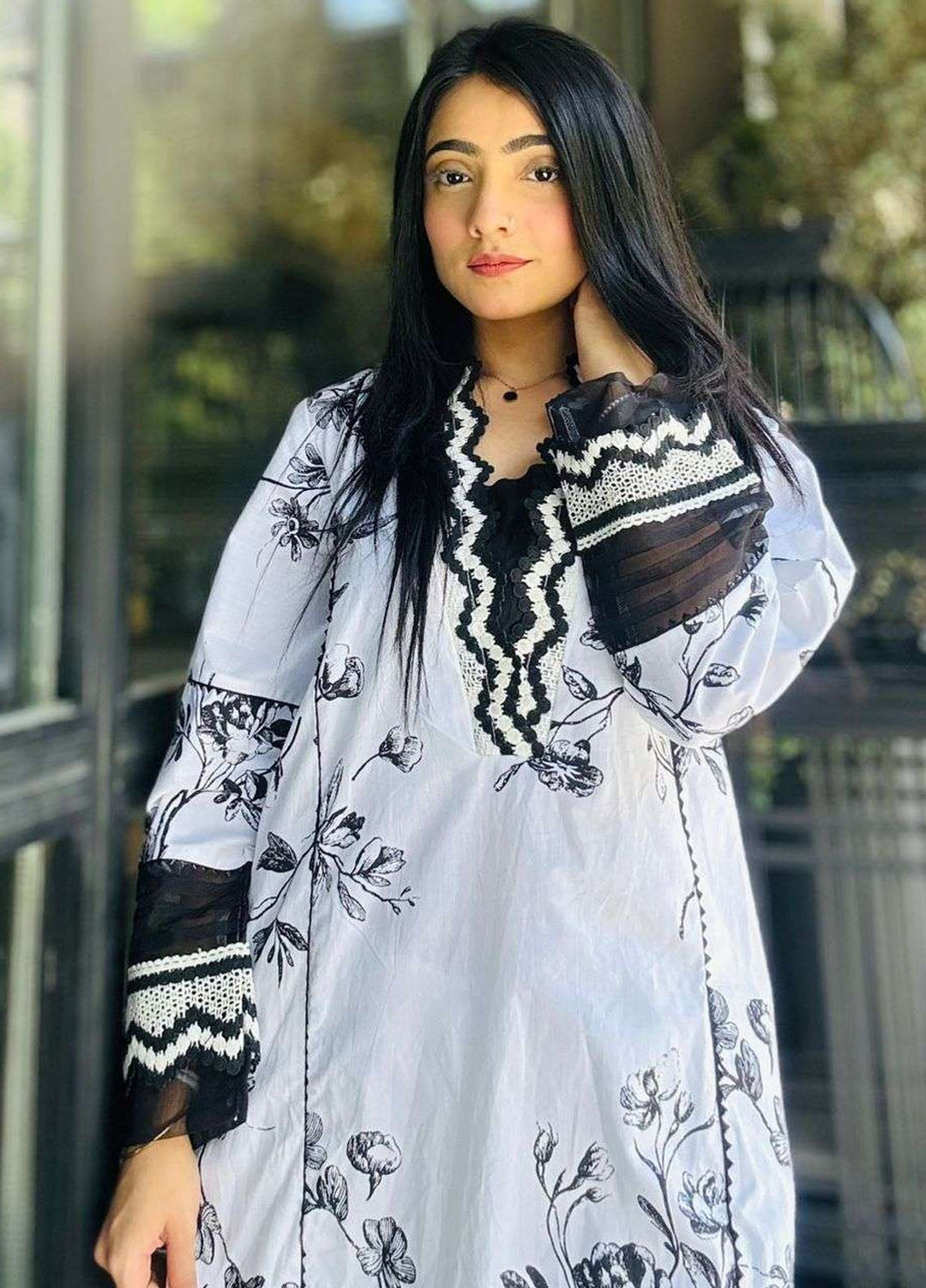 Urban Cut Pret Embroidred Cotton 2 Piece Suit UC2PE0154