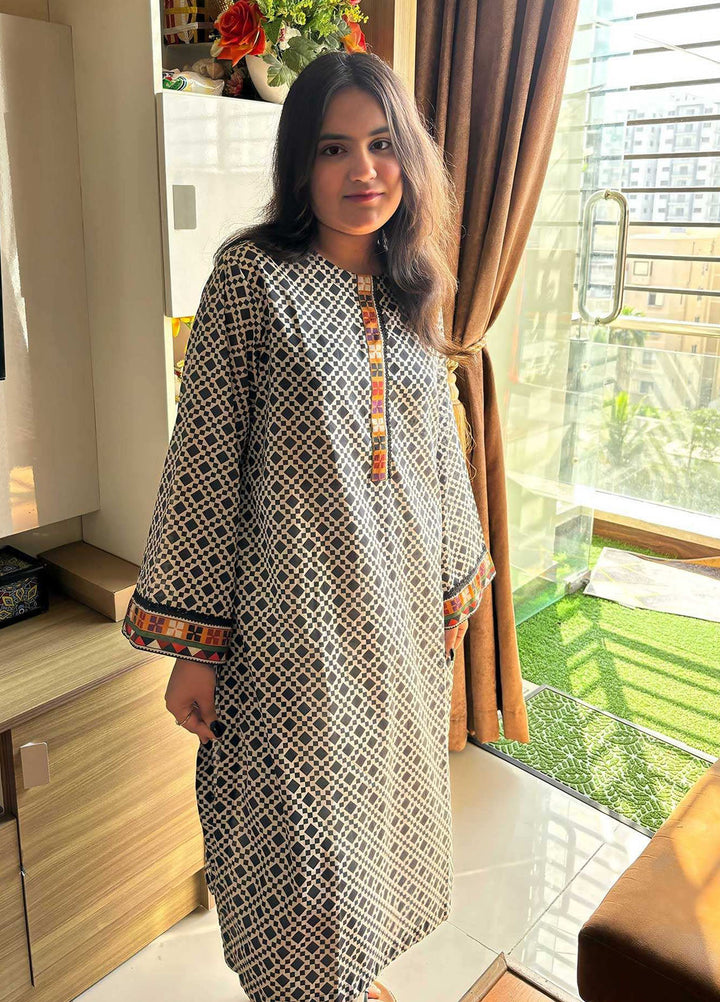 Urban Cut Pret Printed Cotton 2 Piece Suit UC2PE0151