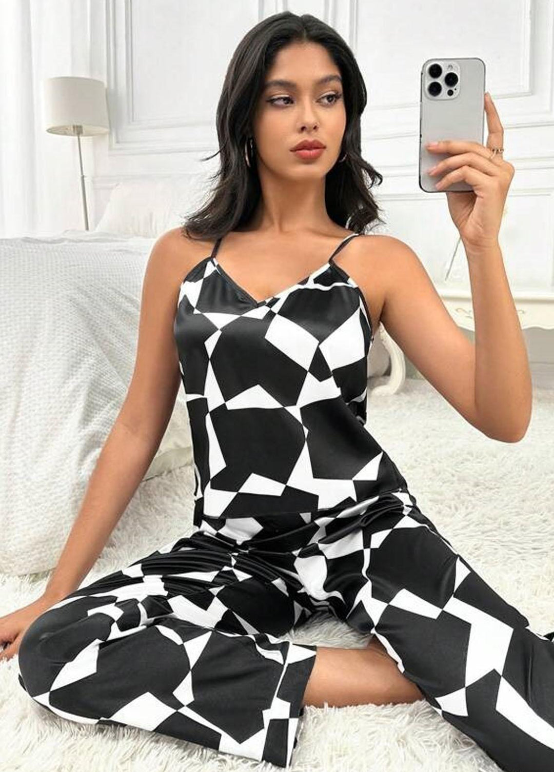 Valerie Pret  Polyester 2 Piece ARJ-SAND-01-BK