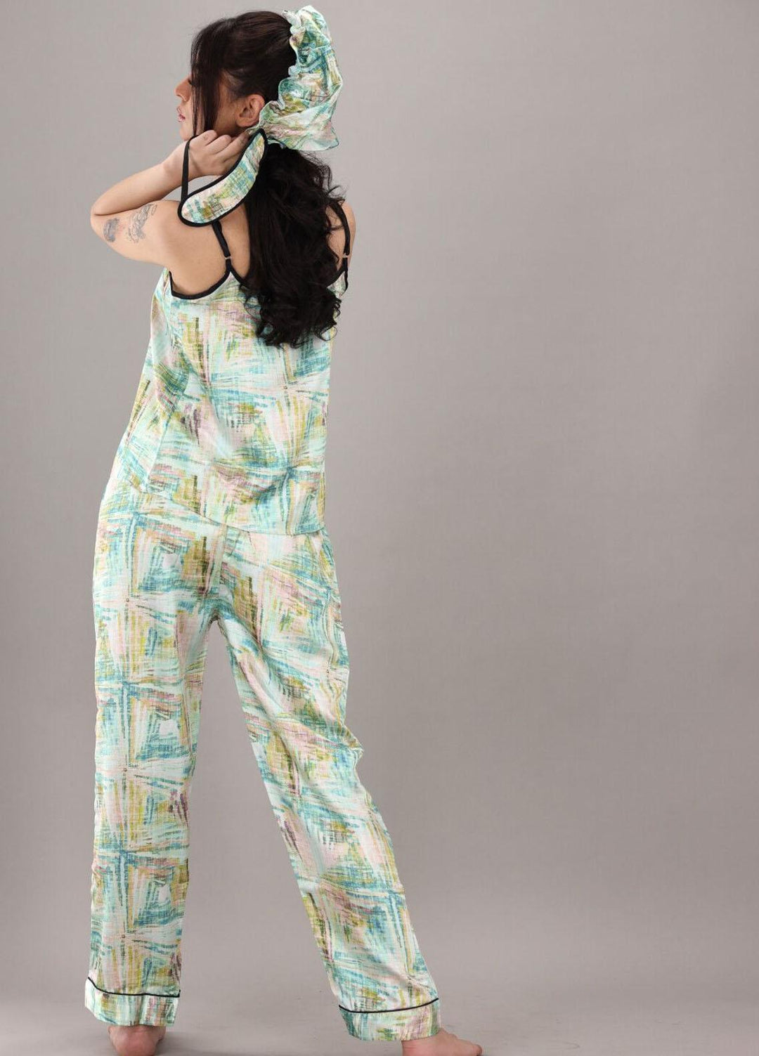 Valerie  7 Pcs Night Wear Satin Pajama Set CLK-ST-0026