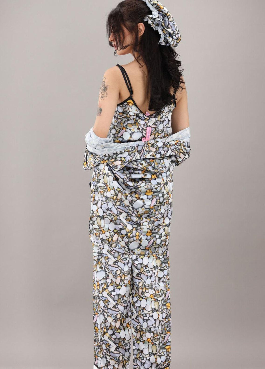 Valerie  7 Pcs Night Wear Satin Pajama Set CLK-ST-0038