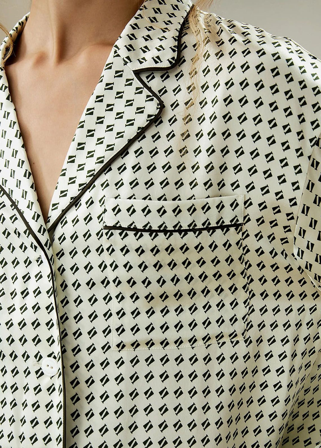 Valerie Pret  Polyester Pajama Set ARJ-PJBX-01