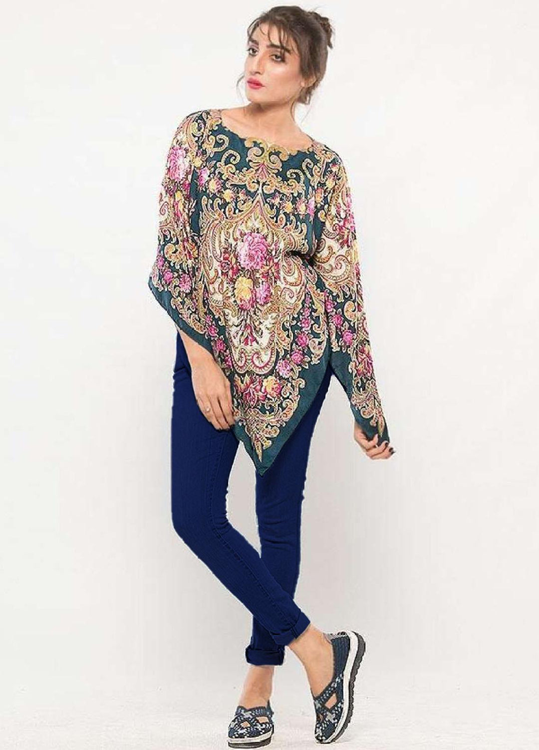 Valerie Pret  Satin Poncho PNP-001