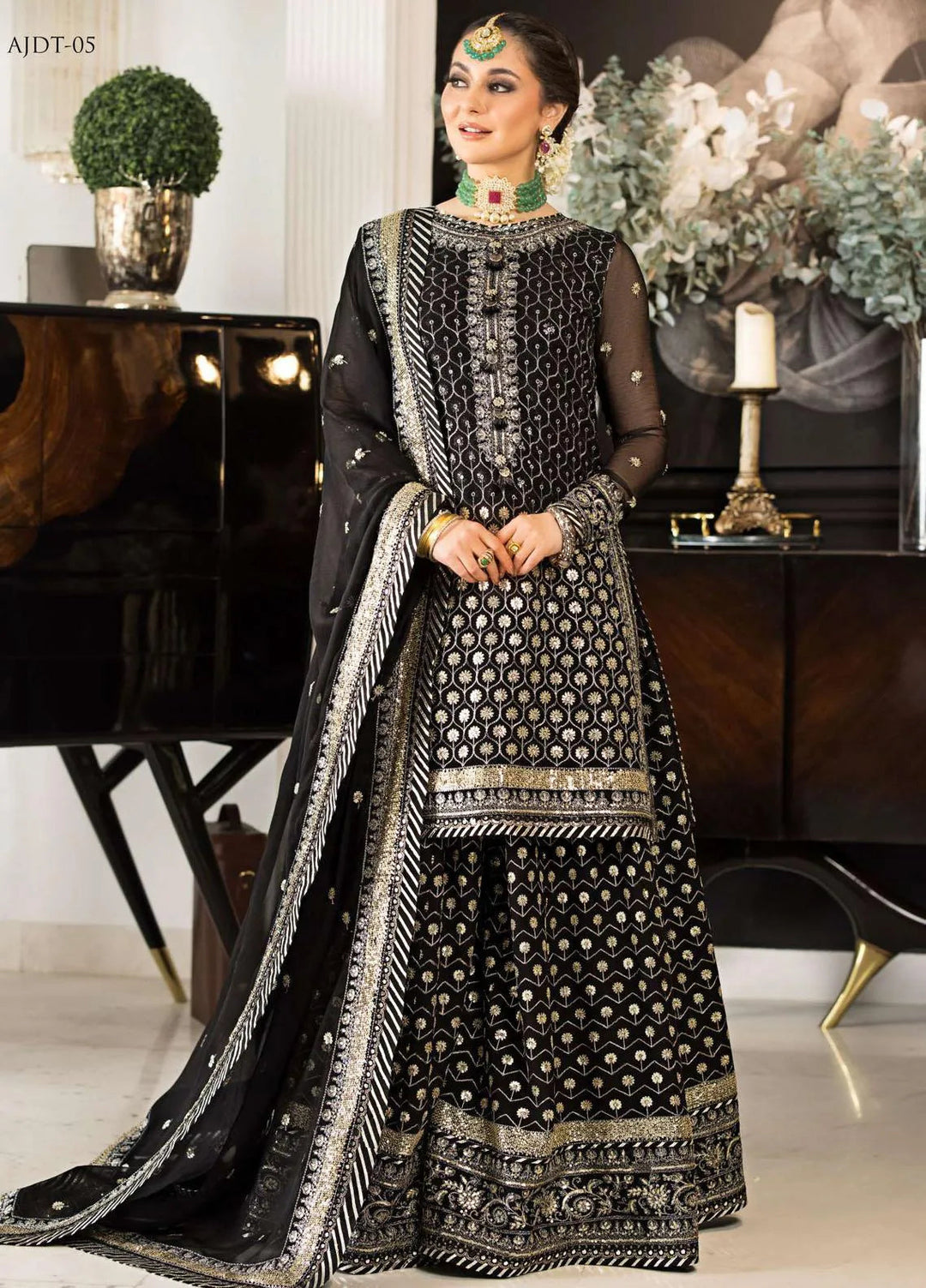 Vasl-e-Yaar By Asim Jofa Embroidered Chiffon Unstitched Suit 3 Piece AJ23VY AJVY-05 - Luxury Festive Collection