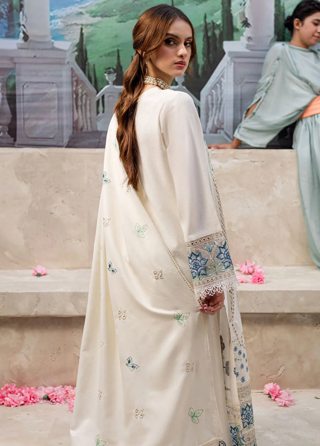 Veronica By Mahnur Embroidered Karandi Suit Unstitched 3 Piece MN24V D-01 B Cecilia - Winter Collection