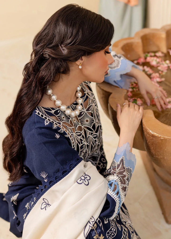 Veronica By Mahnur Embroidered Karandi Suit Unstitched 3 Piece MN24V D-02 A Mabel - Winter Collection