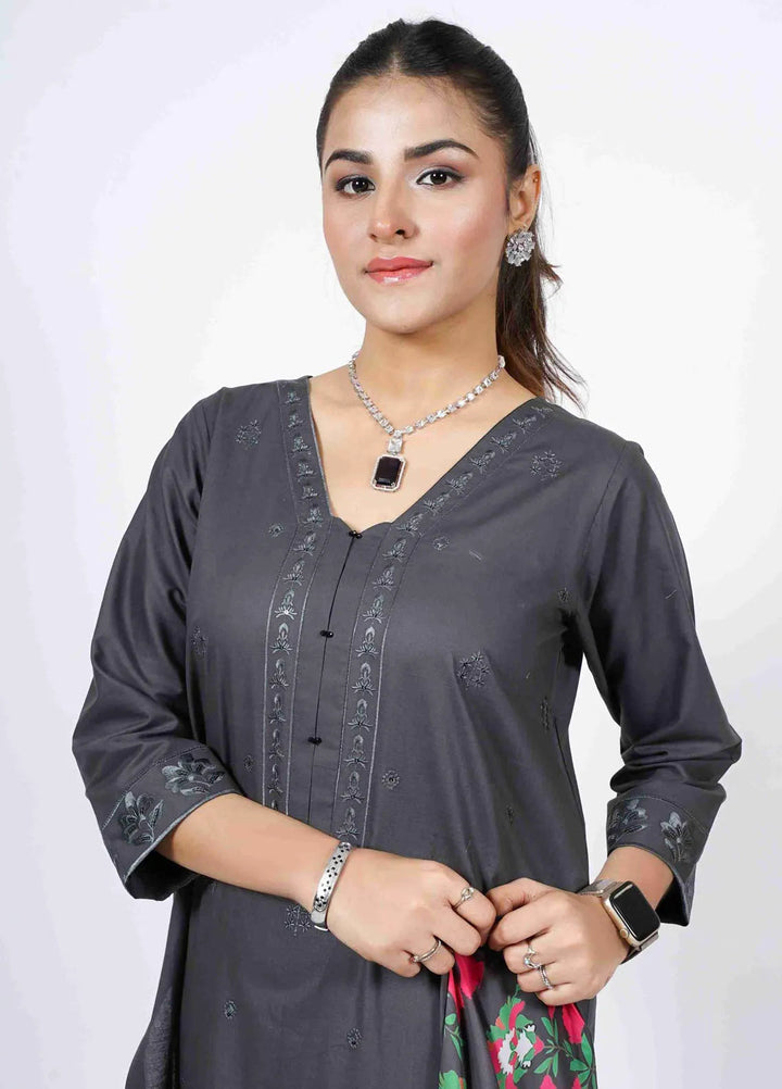 Vibgyor Fashion Pret Embroidered Lawn 3 Piece Suit D1-S-V124 NORA GREY