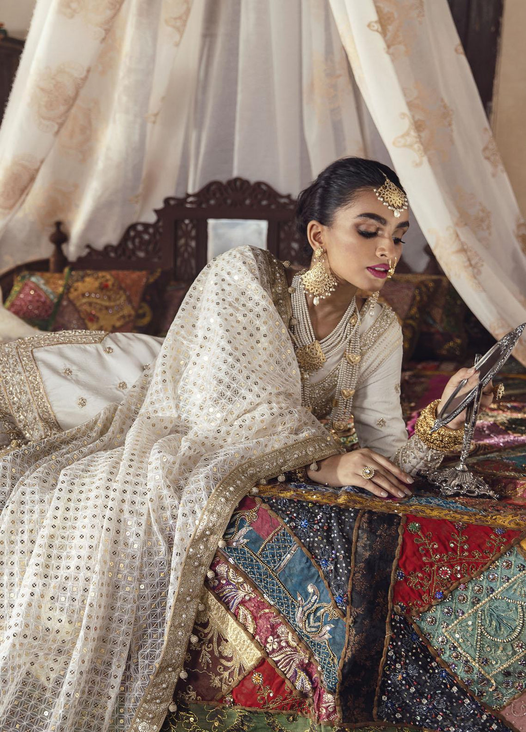 Maria Osama Khan Luxury Pret  Raw Silk 3 Piece MOK22VR Arya 003