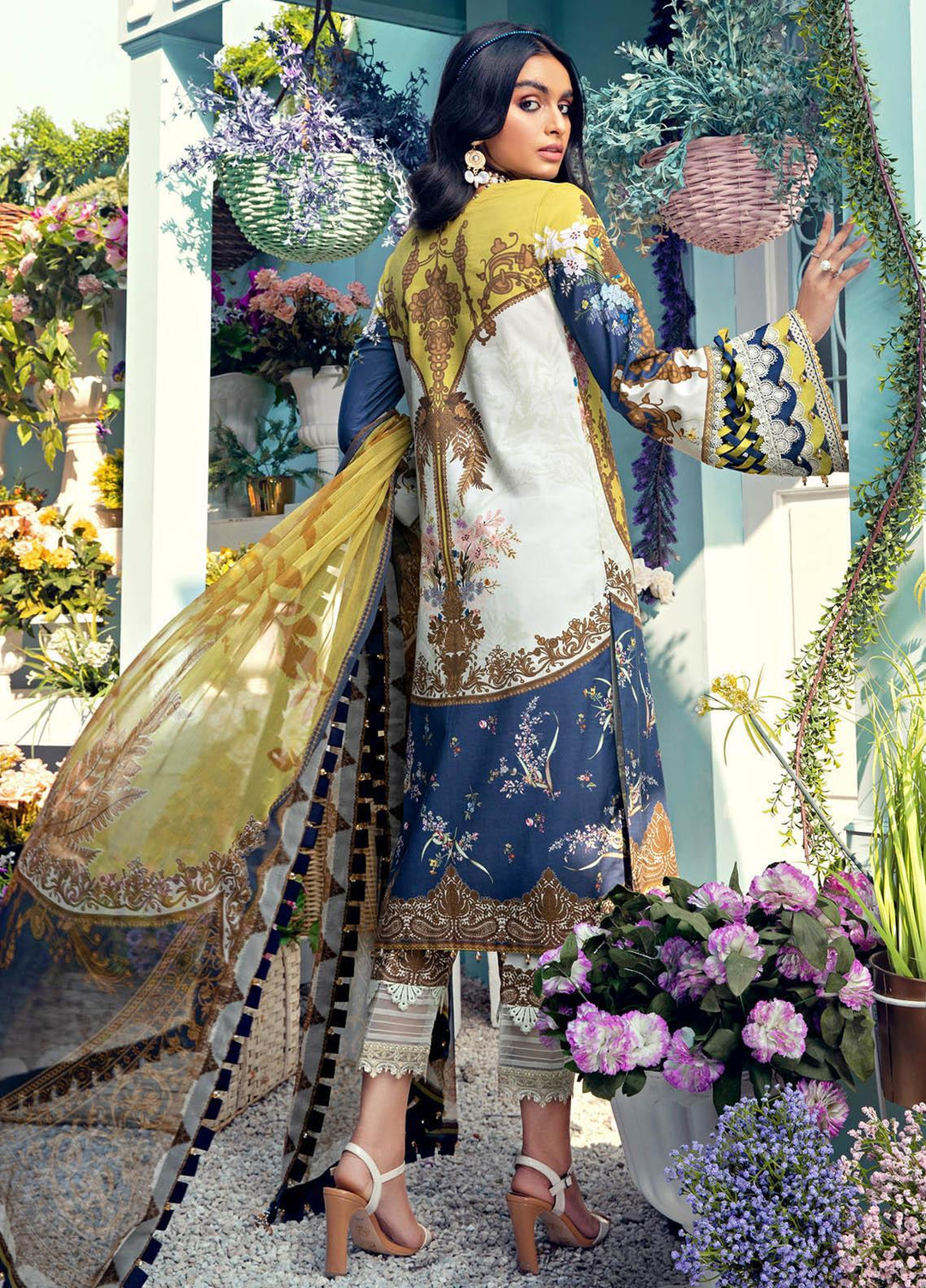 Anaya By Kiran Chaudhry Embroidered Lawn Suits Unstitched 3 Piece AK21VL VL21-01-B TANYA - Summer Collection