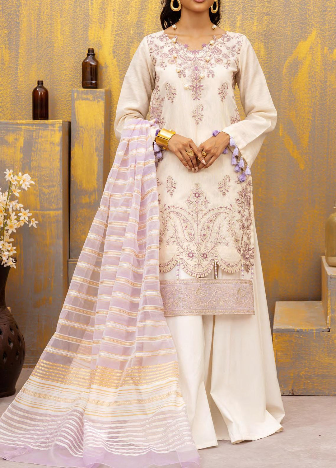 Vogue By Salitex Embroidered Lawn Suits Unstitched 3 Piece ST23V WK-01137UT - Festive Collection