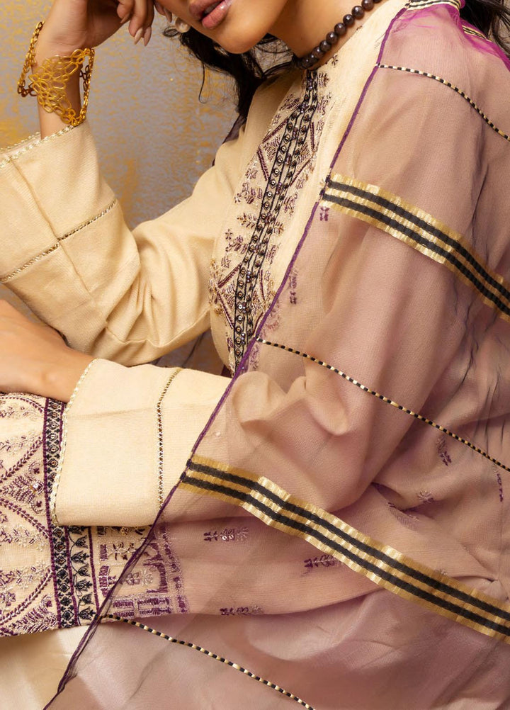 Vogue By Salitex Embroidered Lawn Suits Unstitched 3 Piece ST23V WK-01140UT - Festive Collection