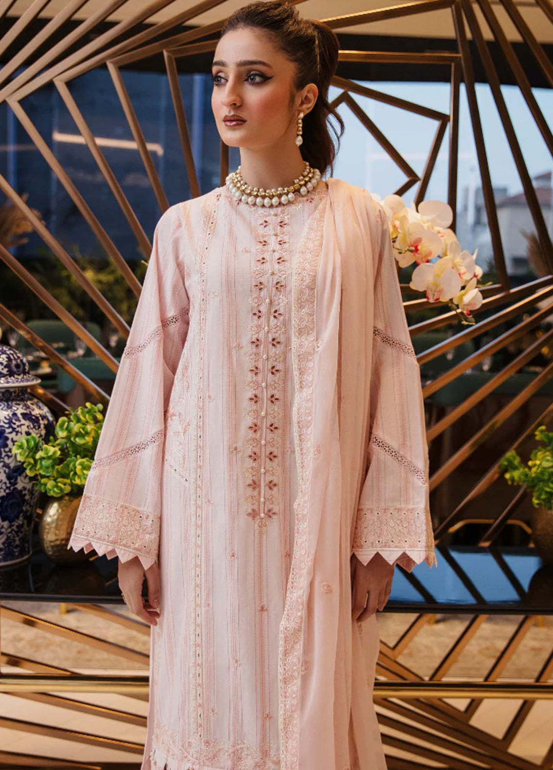 Vouge By Humdum Embroidered Lawn Suit Unstitched 3 Piece HD24V D01 - Summer Collection