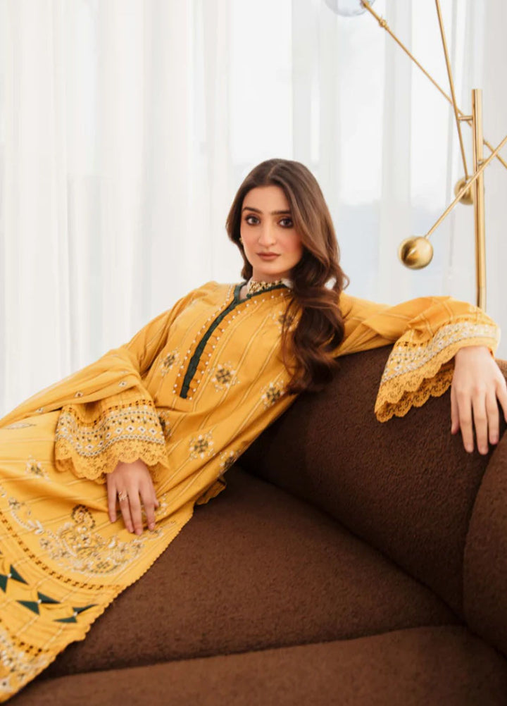 Vouge By Humdum Embroidered Lawn Suit Unstitched 3 Piece HD24V D02 - Summer Collection