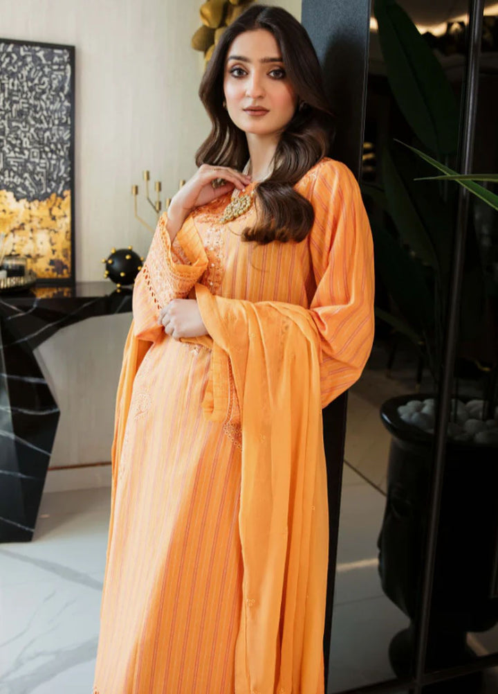 Vouge By Humdum Embroidered Lawn Suit Unstitched 3 Piece HD24V D05 - Summer Collection