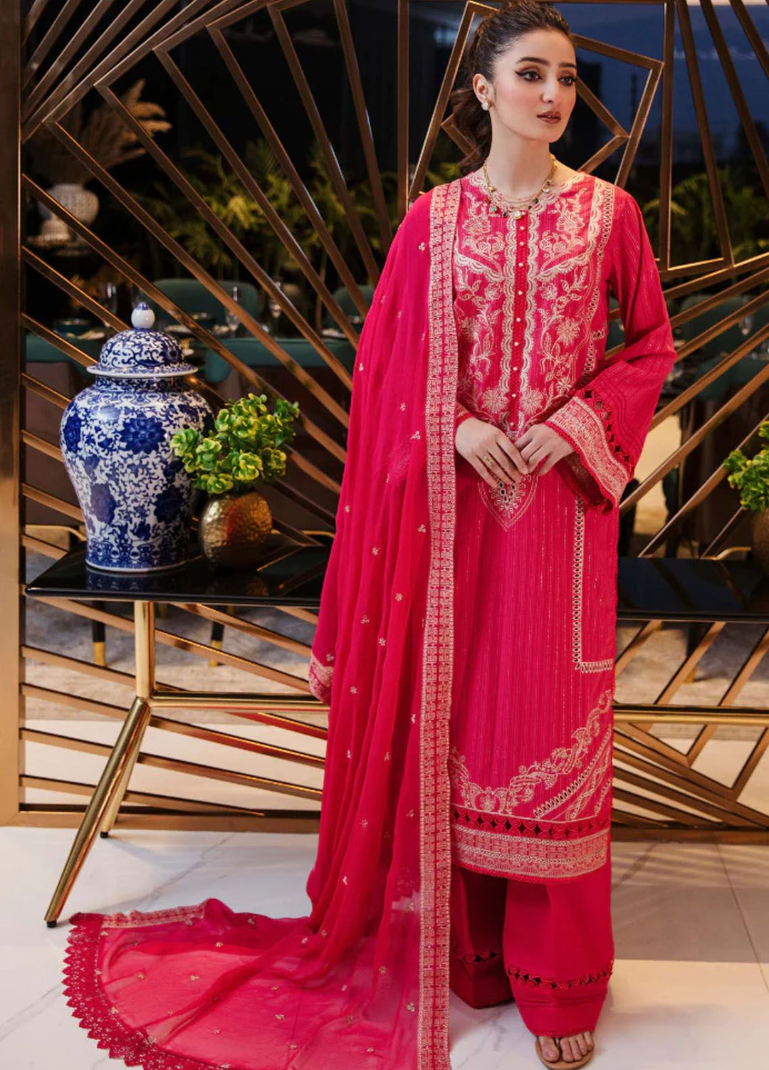 Vouge By Humdum Embroidered Lawn Suit Unstitched 3 Piece HD24V D07 - Summer Collection