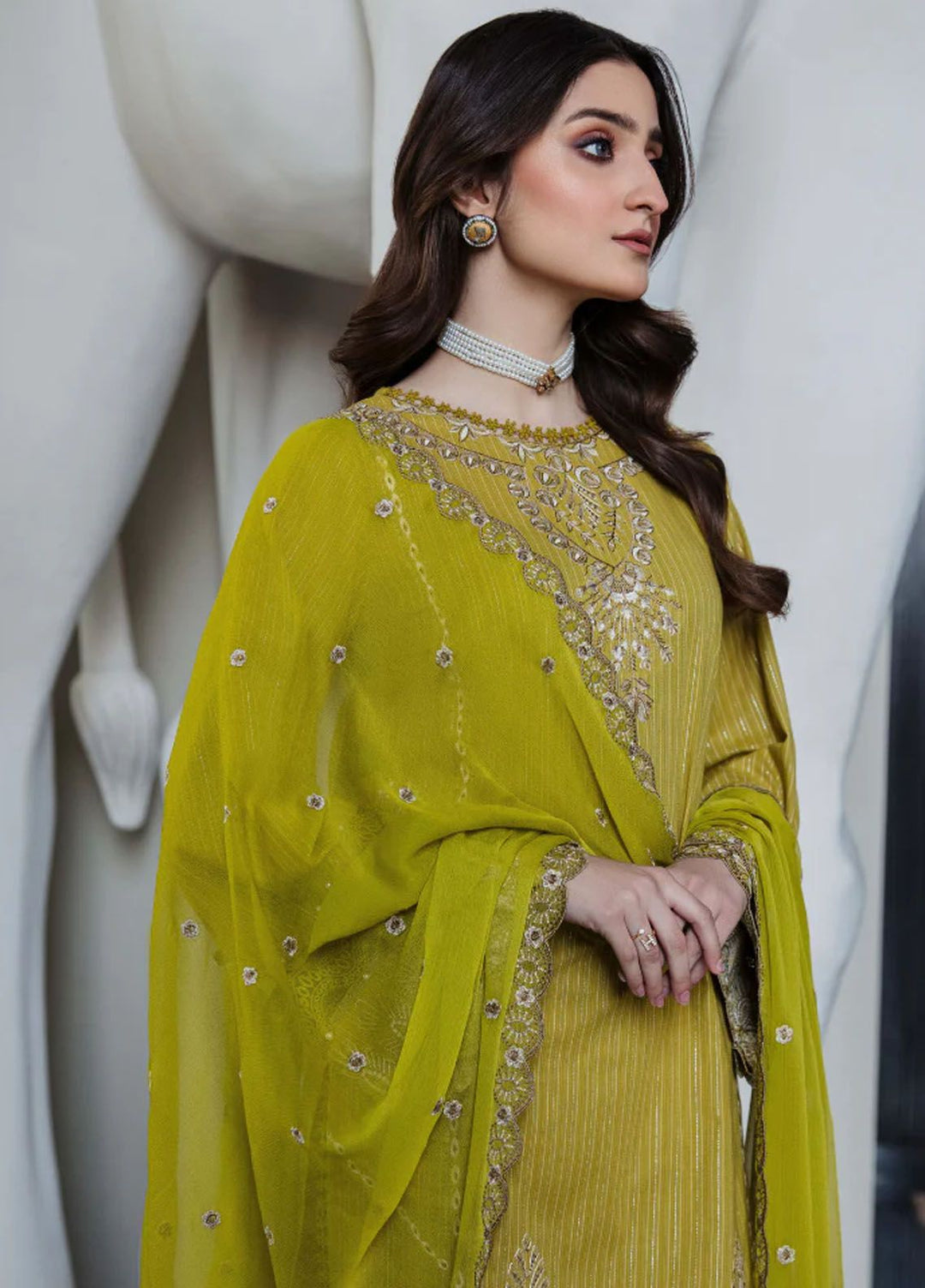 Vouge By Humdum Embroidered Lawn Suit Unstitched 3 Piece HD24V D08 - Summer Collection