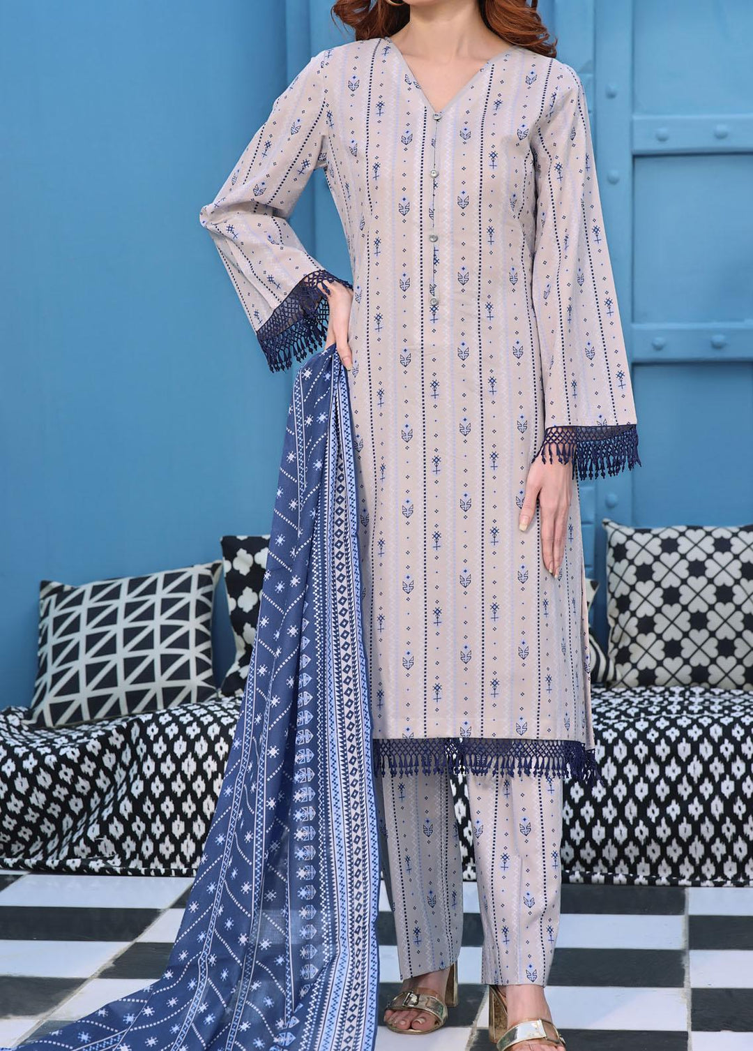 VS Textiles Printed Lawn Suits Unstitched 3 Piece VS24AM D-021 - Summer Collection