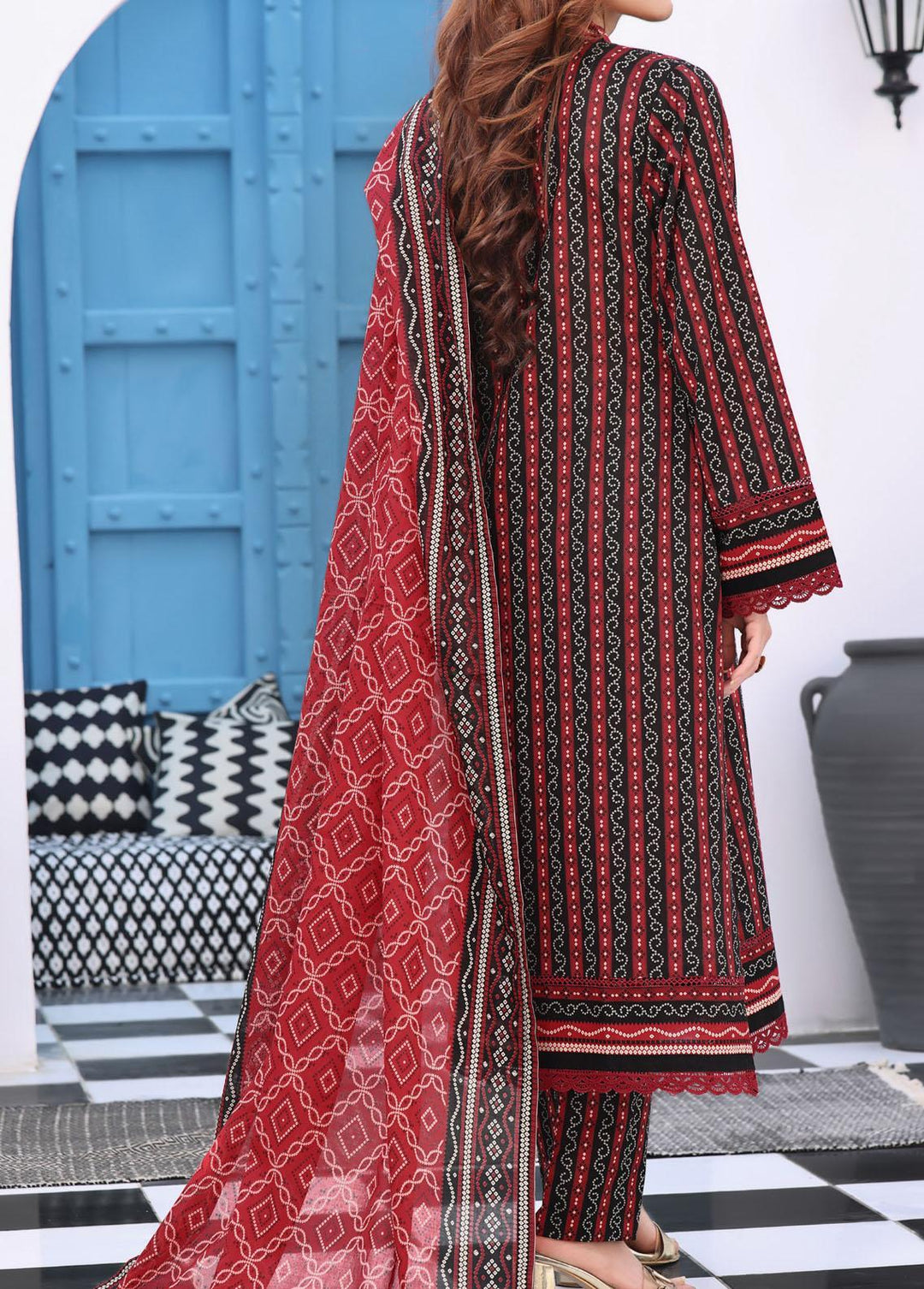 VS Textiles Printed Lawn Suits Unstitched 3 Piece VS24AM D-030 - Summer Collection