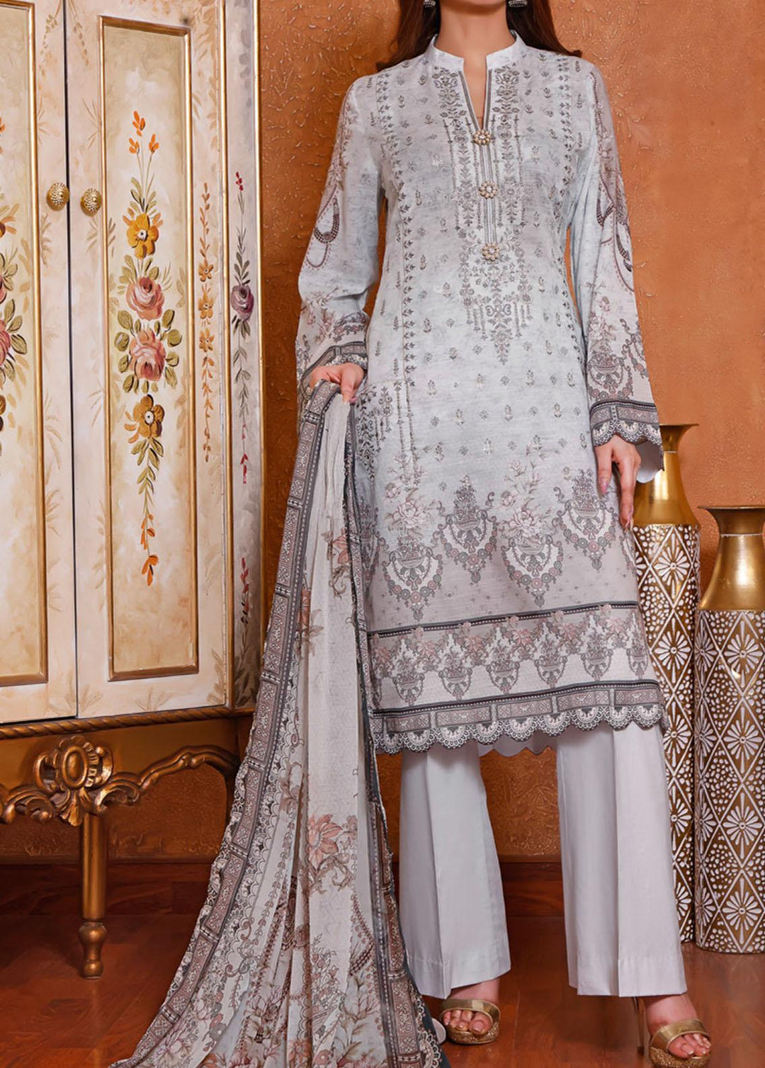Hina Umer By VS Textiles Embroidered Lawn Suits Unstitched 3 Piece VS22HU 05 - Summer Collection
