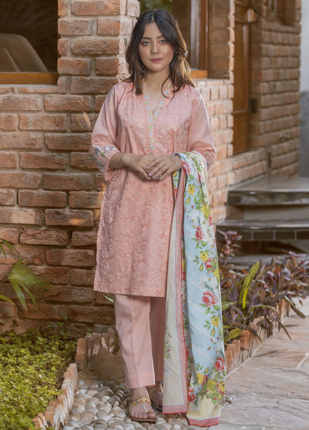 Waniya Cambric Ready to Wear 3 Piece Suit for Girls -  CHAI PINK ZEB-005