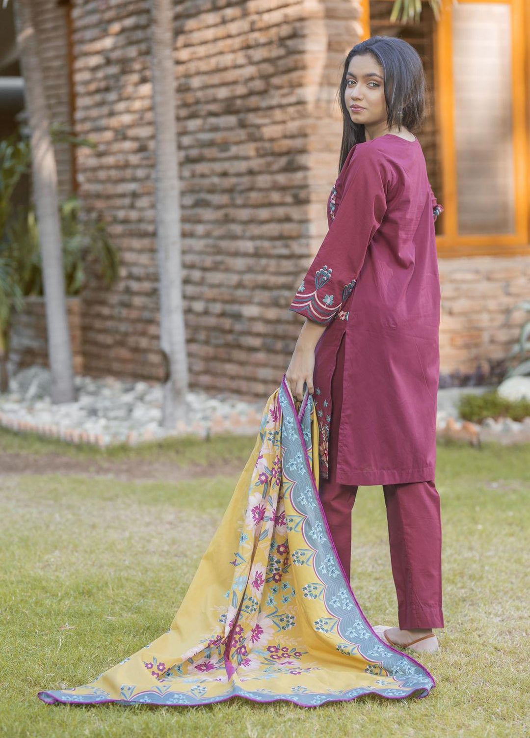 Waniya Cambric Ready to Wear 3 Piece Suit for Girls -  MANGHONY DREAM ZEB-006